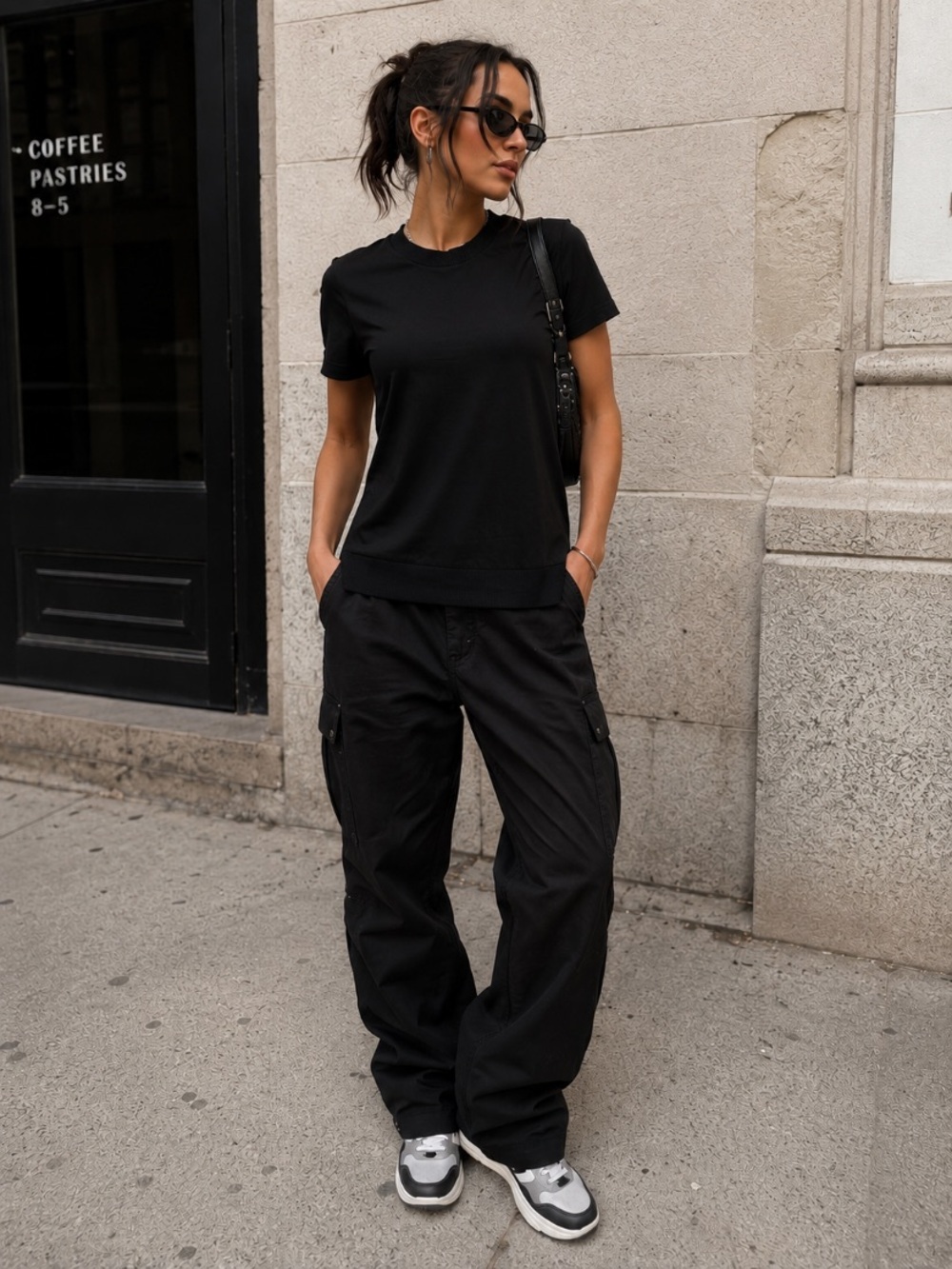 Athleta Black Short Sleeve Sporty Outdoor Round Neck Pullover T-Shirt Size XS